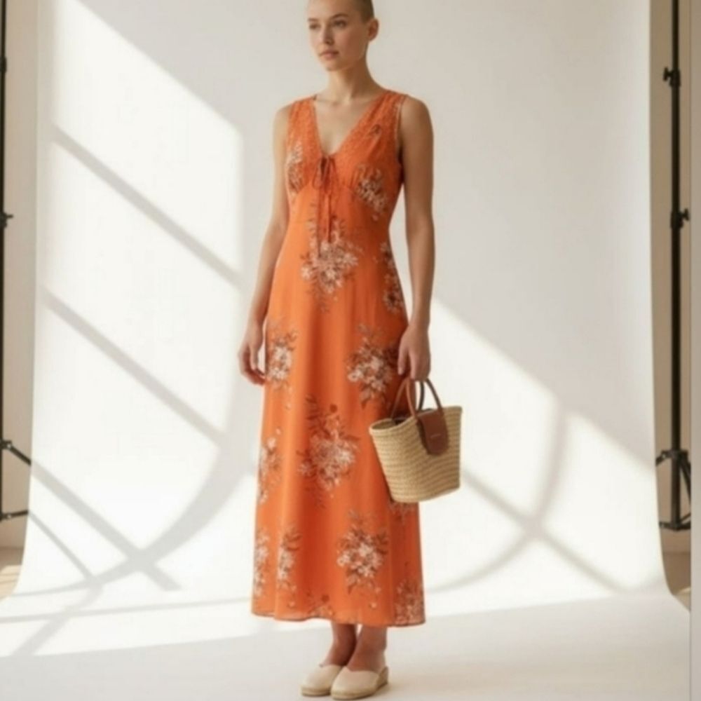 One Clothing Los Angeles- Floral Ladies Dress